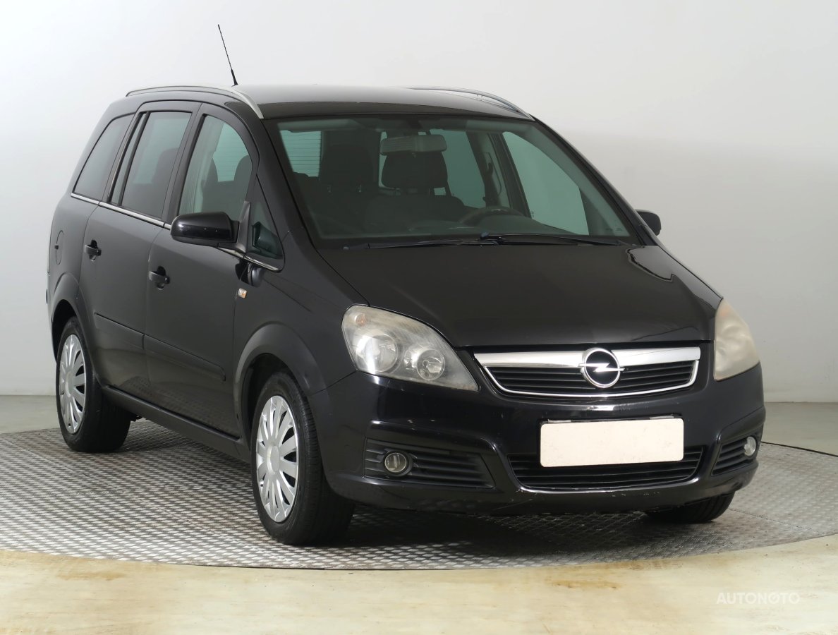 Opel Zafira, 2007 - celkový pohled