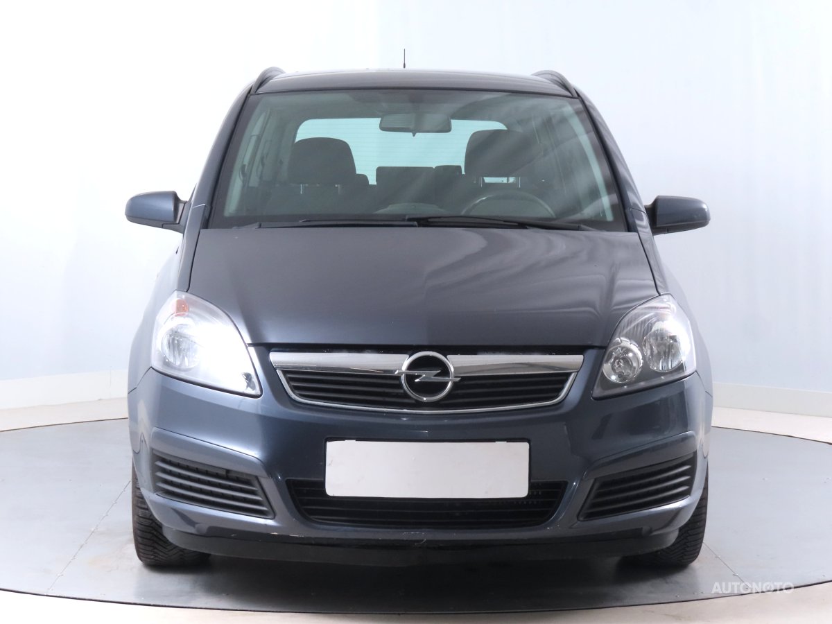 Opel Zafira, 2007 - pohled č. 2