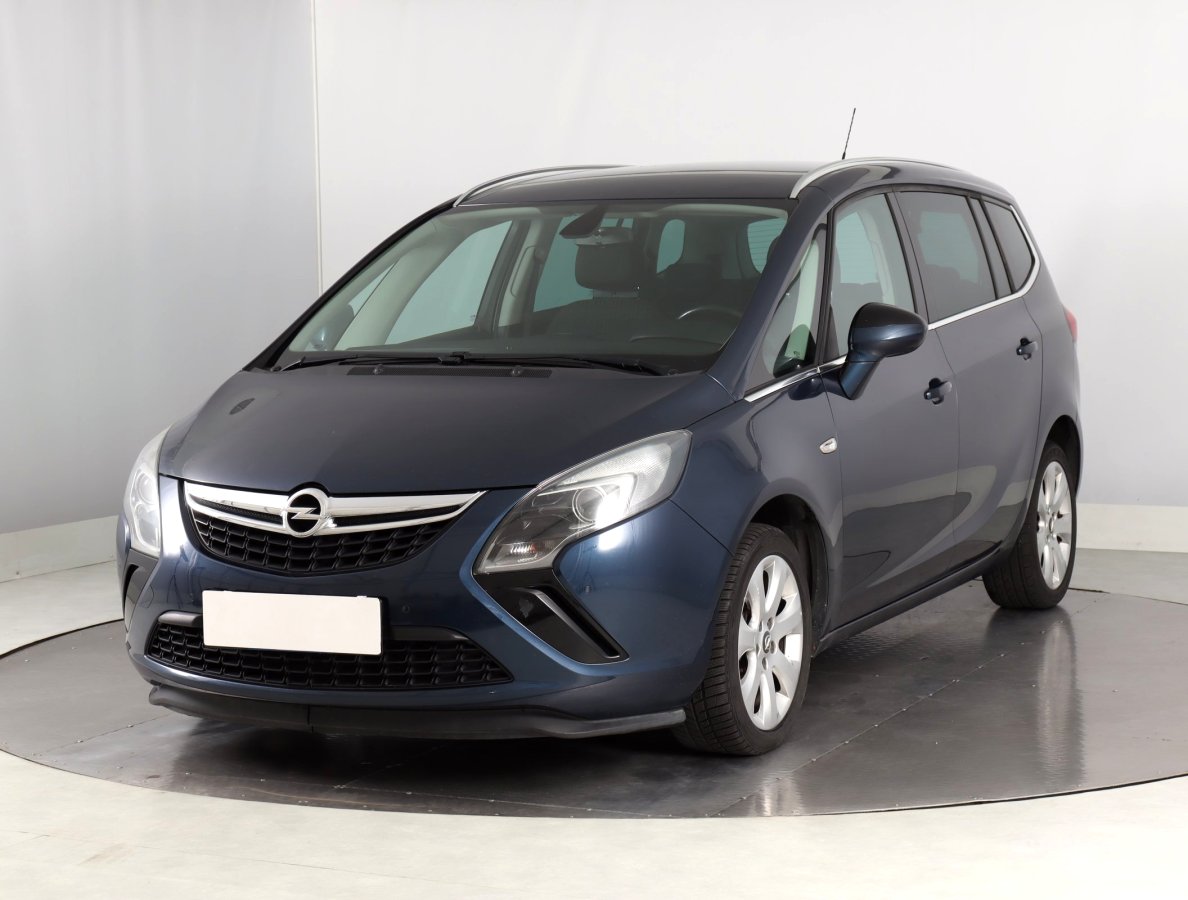 Opel Zafira, 2011 - pohled č. 3
