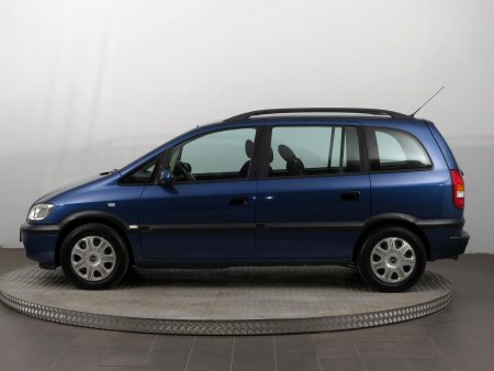 Opel Zafira, 2003 - pohled č. 4