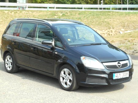 Opel Zafira, 2005 - pohled č. 3
