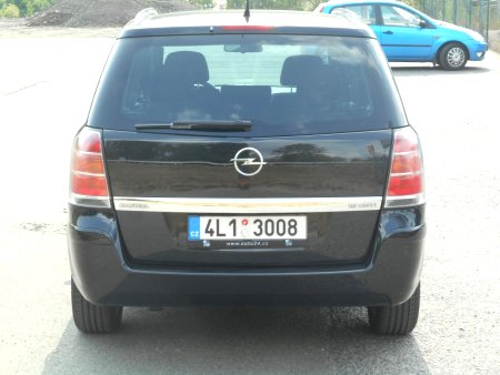 Opel Zafira, 2005 - pohled č. 5