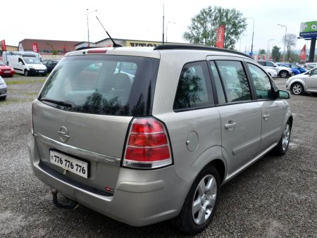 Opel Zafira, 2006 - pohled č. 3