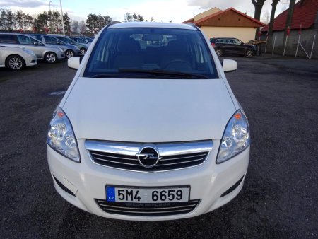 Opel Zafira, 2013 - pohled č. 2