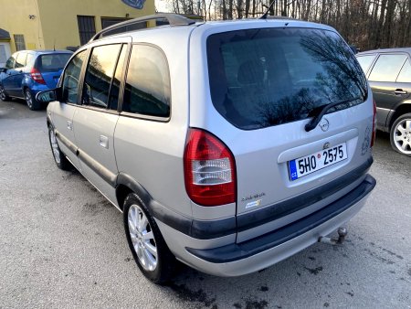 Opel Zafira, 2003 - pohled č. 3