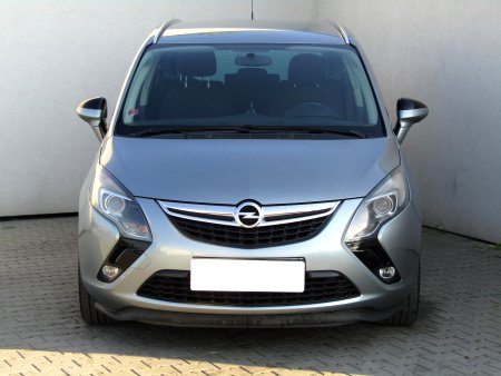 Opel Zafira, 2013 - pohled č. 2
