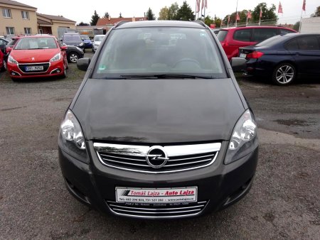 Opel Zafira, 2013 - pohled č. 2