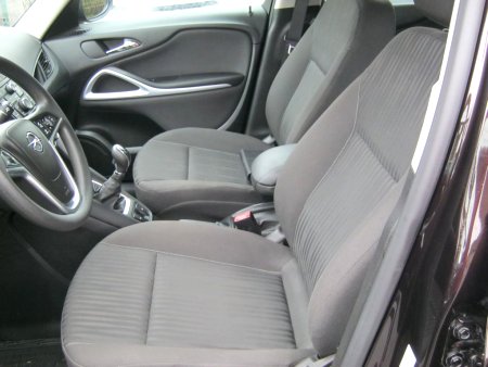 Opel Zafira, 2013 - pohled č. 5