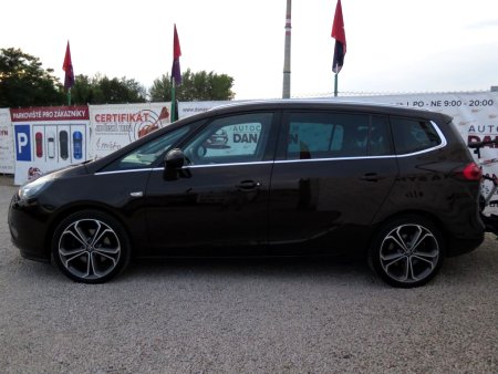Opel Zafira, 2013 - pohled č. 5