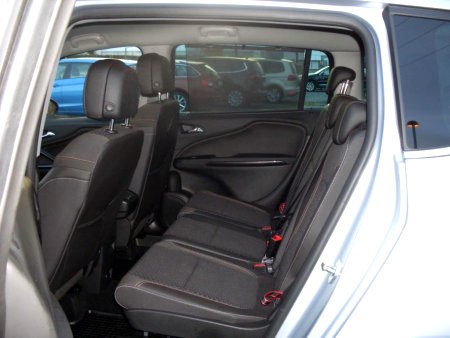 Opel Zafira, 2015 - pohled č. 10