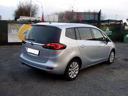 Opel Zafira, 2015 - pohled č. 3