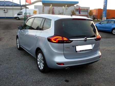 Opel Zafira, 2015 - pohled č. 5