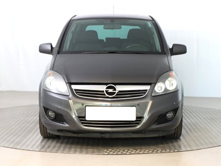 Opel Zafira, 2011 - pohled č. 2