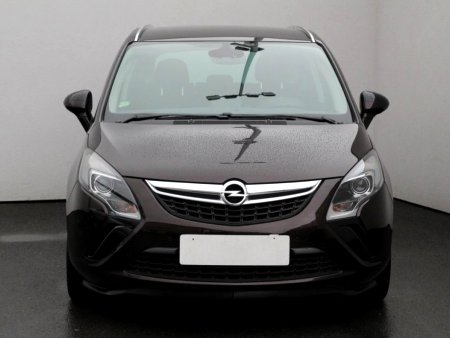 Opel Zafira, 2015 - pohled č. 2