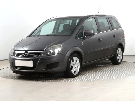 Opel Zafira, 2010 - pohled č. 3