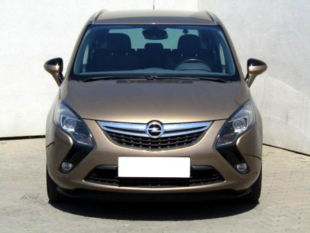 Opel Zafira, 2011 - pohled č. 2