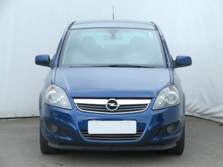 Opel Zafira, 2011 - pohled č. 2