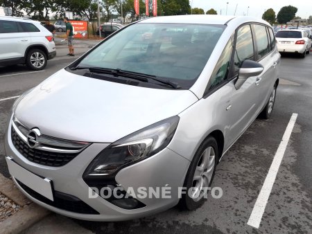 Opel Zafira, 2016 - pohled č. 3