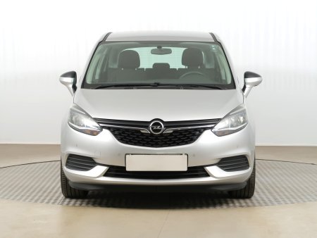Opel Zafira, 2017 - pohled č. 2