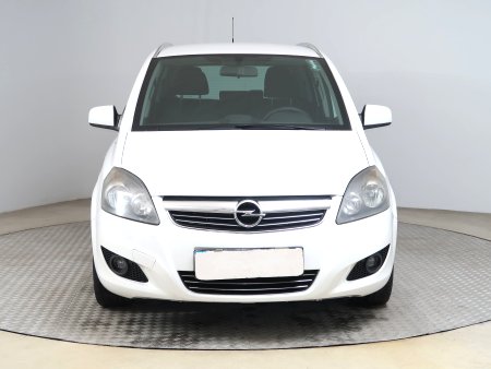 Opel Zafira, 2012 - pohled č. 2