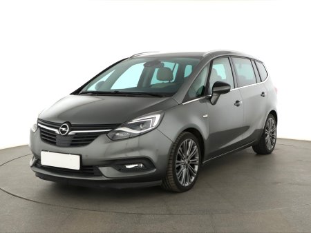 Opel Zafira, 2016 - pohled č. 3