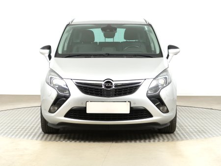 Opel Zafira, 2015 - pohled č. 2