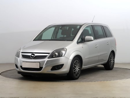 Opel Zafira, 2013 - pohled č. 3