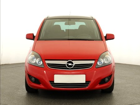 Opel Zafira, 2011 - pohled č. 2