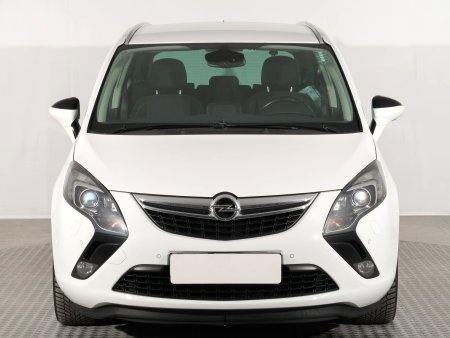 Opel Zafira, 2013 - pohled č. 2