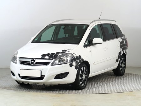 Opel Zafira, 2012 - pohled č. 3