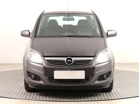 Opel Zafira, 2012 - pohled č. 2