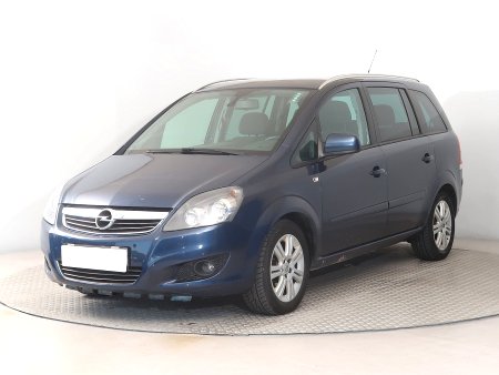 Opel Zafira, 2012 - pohled č. 3
