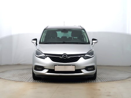 Opel Zafira, 2019 - pohled č. 2