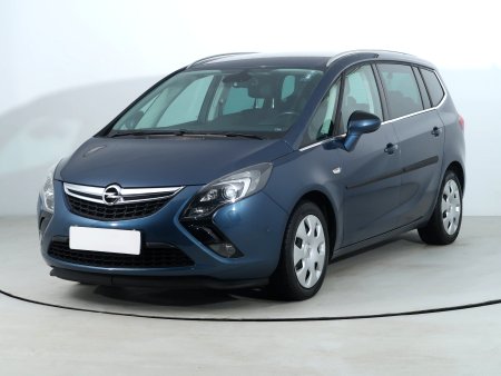 Opel Zafira, 2016 - pohled č. 3