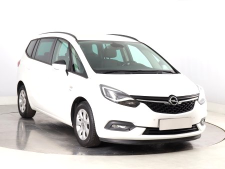 Opel Zafira, 2017