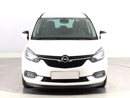 Opel Zafira, 2017 - pohled č. 2