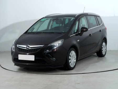 Opel Zafira, 2016 - pohled č. 3