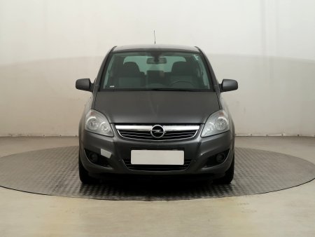 Opel Zafira, 2012 - pohled č. 2