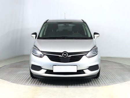 Opel Zafira, 2018 - pohled č. 2