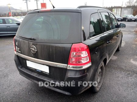 Opel Zafira, 2011 - pohled č. 2