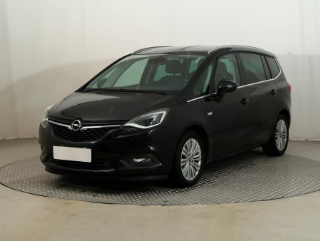 Opel Zafira, 2017 - pohled č. 3