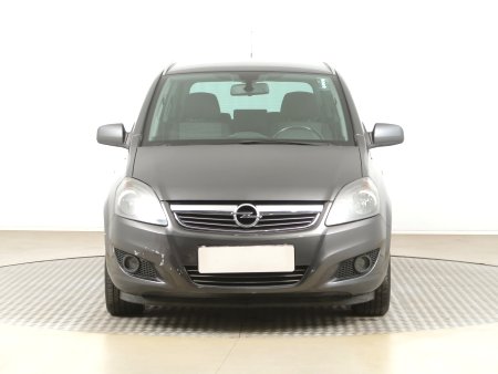 Opel Zafira, 2011 - pohled č. 2
