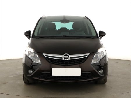 Opel Zafira, 2012 - pohled č. 2