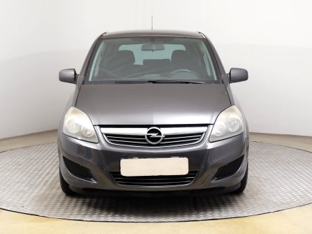 Opel Zafira, 2011 - pohled č. 2