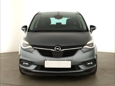 Opel Zafira, 2017 - pohled č. 2