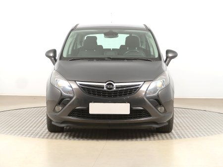 Opel Zafira, 2016 - pohled č. 2
