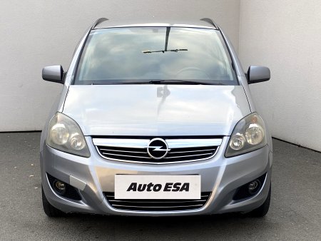Opel Zafira, 2010 - pohled č. 2