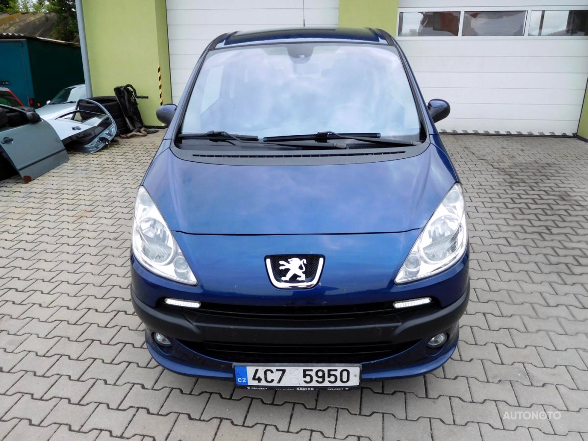 Peugeot 1007, 2005 - pohled č. 8