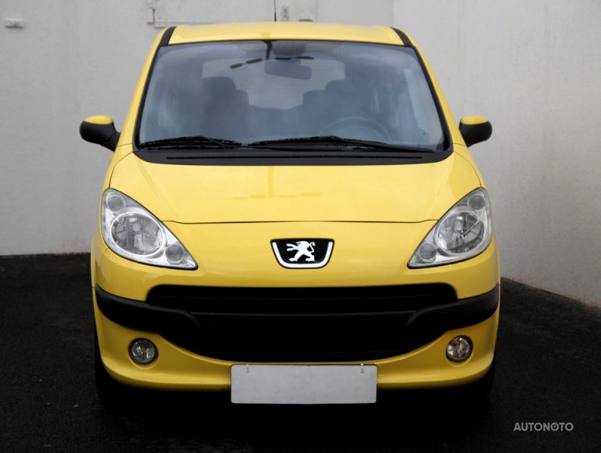 Peugeot 1007, 2007 - pohled č. 2