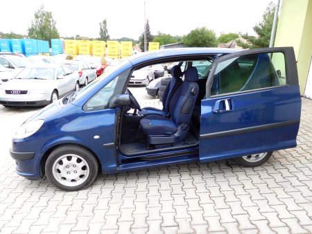 Peugeot 1007, 2005 - pohled č. 10